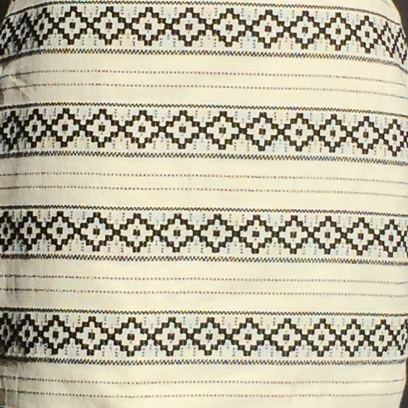 Ann Taylor Cream and Black Skirt - Picture 5 of 7